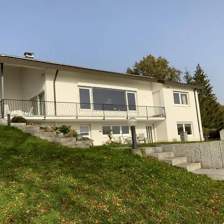 Apartment Paradies *